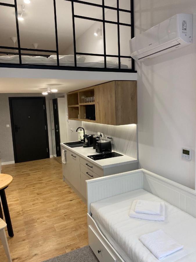 Dluga 18 Premium Z Antresola Apartment